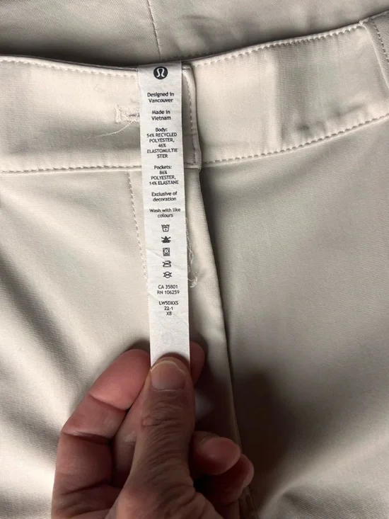 Lululemon Cream Wide -Leg Pants- sz 30 - Picture 5 of 5